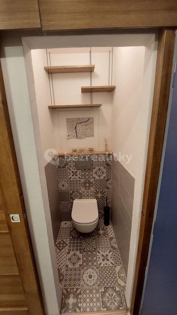 Prenájom bytu 2-izbový 57 m², Plaňanská, Praha, Praha Prenájom bytu 2-izbový 57 m², Plaňanská, Praha, Praha