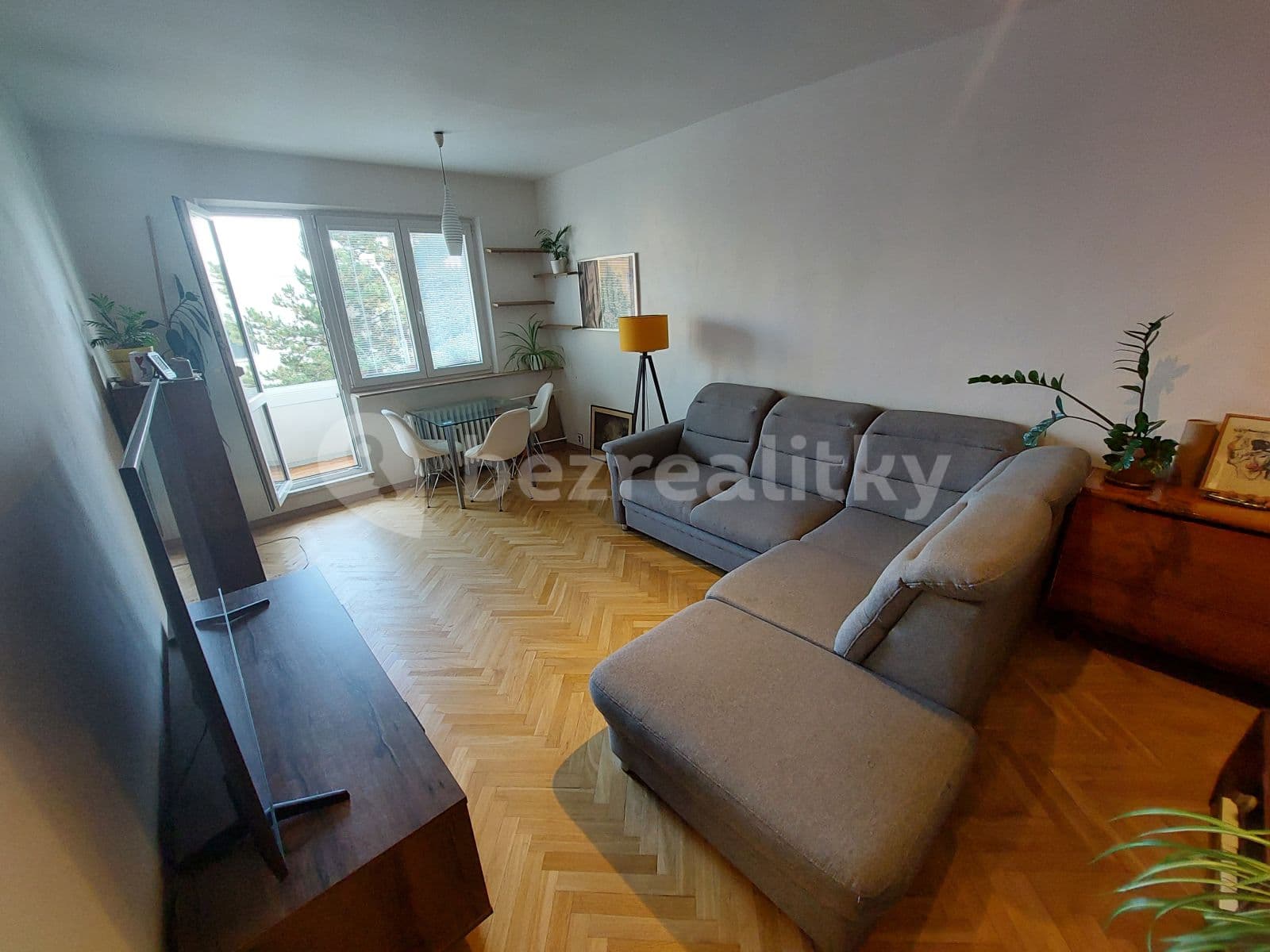 Prenájom bytu 2-izbový 57 m², Plaňanská, Praha, Praha Prenájom bytu 2-izbový 57 m², Plaňanská, Praha, Praha