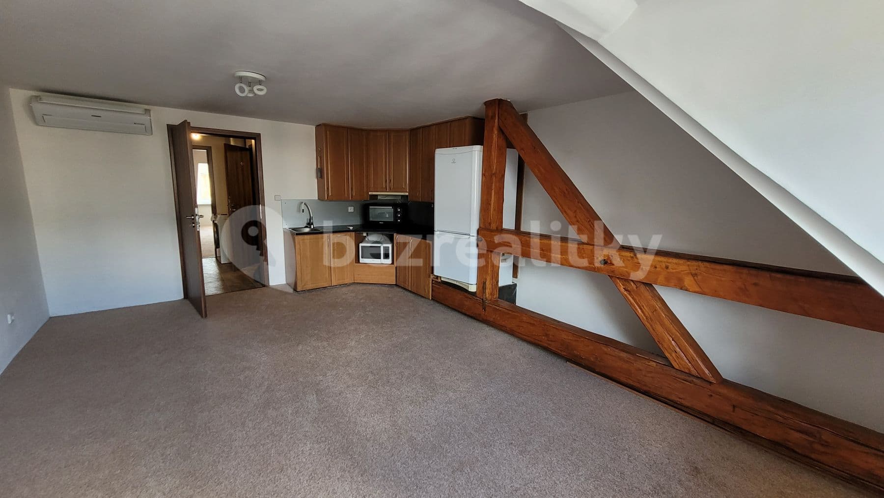 Prenájom bytu 2-izbový 42 m², U Libeňského pivovaru, Praha, Praha Prenájom bytu 2-izbový 42 m², U Libeňského pivovaru, Praha, Praha