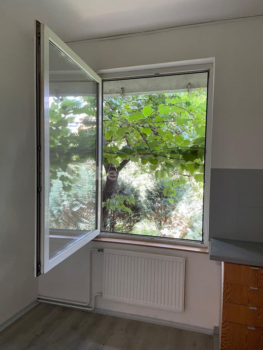 Prenájom bytu 1-izbový 25 m², Nový Zlíchov, Praha, Praha Prenájom bytu 1-izbový 25 m², Nový Zlíchov, Praha, Praha