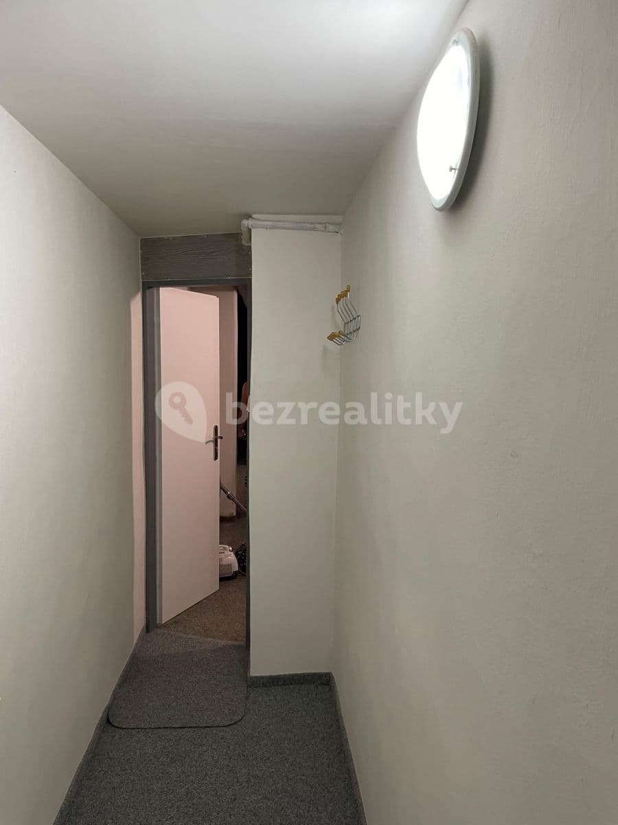 Prenájom bytu 1-izbový 25 m², Nový Zlíchov, Praha, Praha Prenájom bytu 1-izbový 25 m², Nový Zlíchov, Praha, Praha