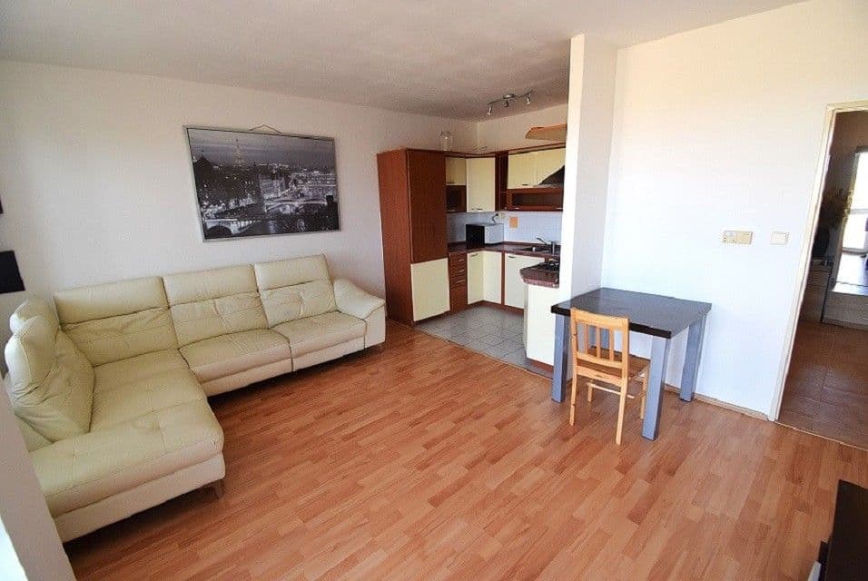Predaj bytu 2-izbový 62 m², Modletice, Středočeský kraj Predaj bytu 2-izbový 62 m², Modletice, Středočeský kraj