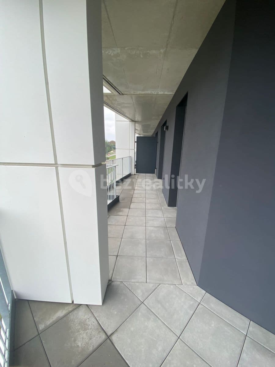 Prenájom bytu 2-izbový 56 m², Ramonova, Praha, Praha Prenájom bytu 2-izbový 56 m², Ramonova, Praha, Praha
