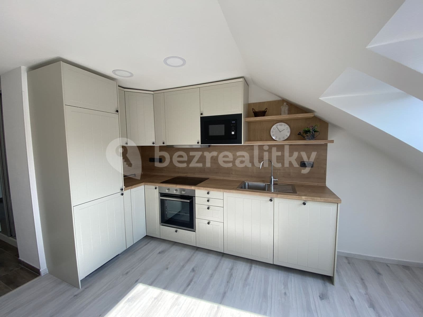 Prenájom bytu 2-izbový 59 m², Důl Libušín, Libušín, Středočeský kraj Prenájom bytu 2-izbový 59 m², Důl Libušín, Libušín, Středočeský kraj
