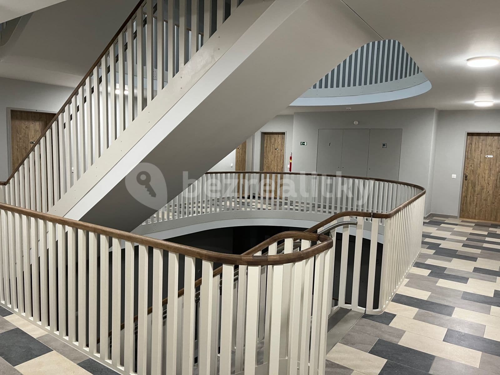 Prenájom bytu 1-izbový 42 m², Vorařská, Praha, Praha Prenájom bytu 1-izbový 42 m², Vorařská, Praha, Praha