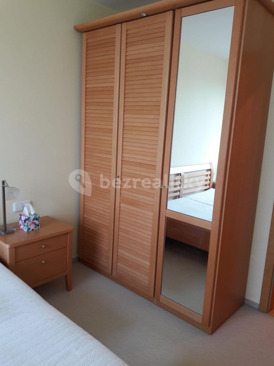 Prenájom bytu 3-izbový 68 m², Březinova, Kolín, Středočeský kraj Prenájom bytu 3-izbový 68 m², Březinova, Kolín, Středočeský kraj