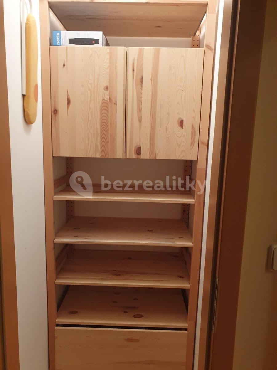 Prenájom bytu 3-izbový 68 m², Březinova, Kolín, Středočeský kraj Prenájom bytu 3-izbový 68 m², Březinova, Kolín, Středočeský kraj