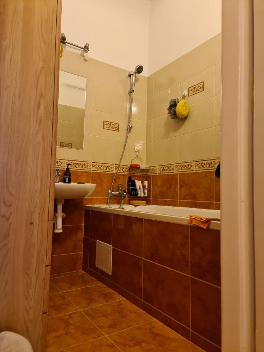 Prenájom bytu 2-izbový 58 m², Zelinářská, Praha, Praha Prenájom bytu 2-izbový 58 m², Zelinářská, Praha, Praha