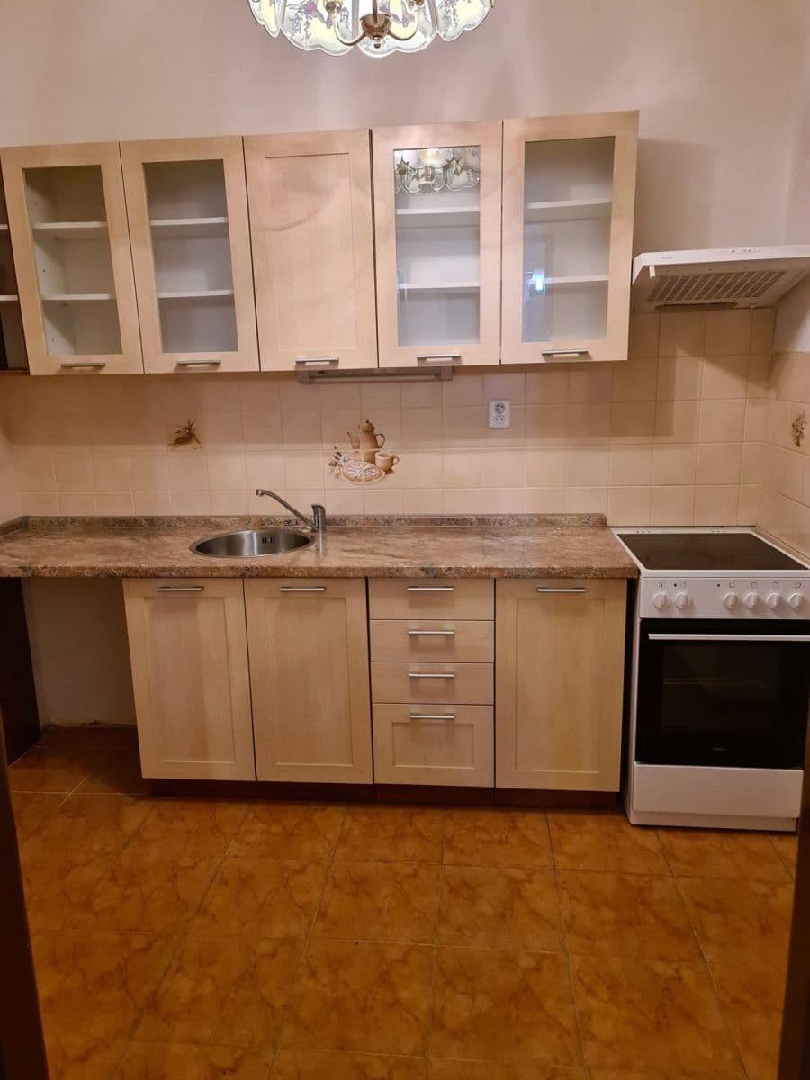 Prenájom bytu 2-izbový 58 m², Zelinářská, Praha, Praha Prenájom bytu 2-izbový 58 m², Zelinářská, Praha, Praha