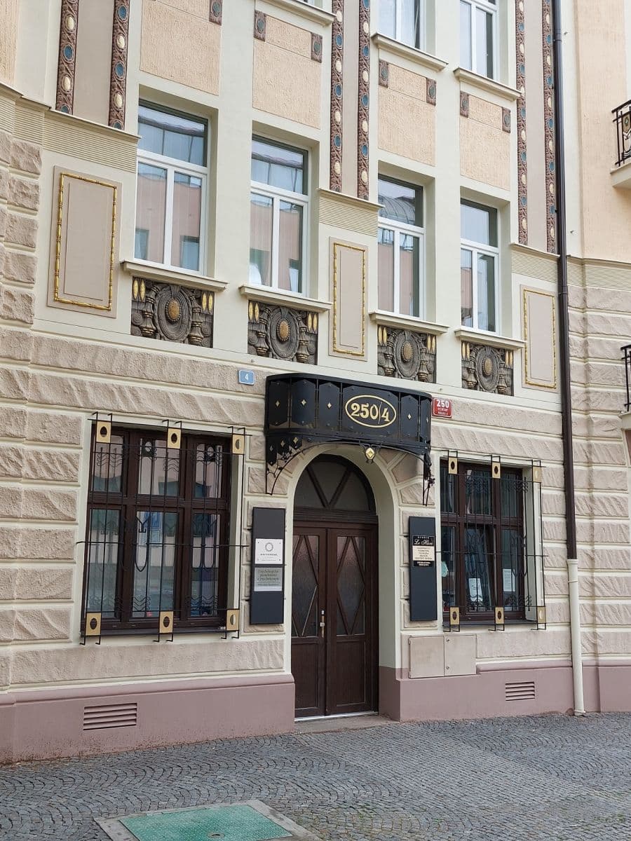 Prenájom bytu 4-izbový 145 m², Krátkého, Praha, Praha Prenájom bytu 4-izbový 145 m², Krátkého, Praha, Praha
