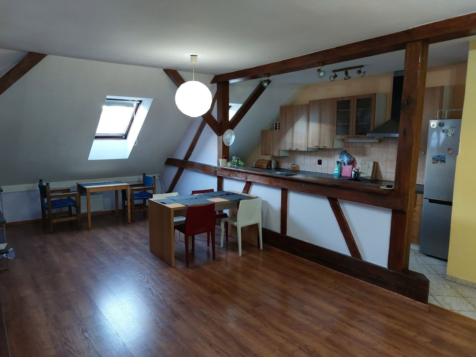 Prenájom bytu 4-izbový 145 m², Krátkého, Praha, Praha Prenájom bytu 4-izbový 145 m², Krátkého, Praha, Praha