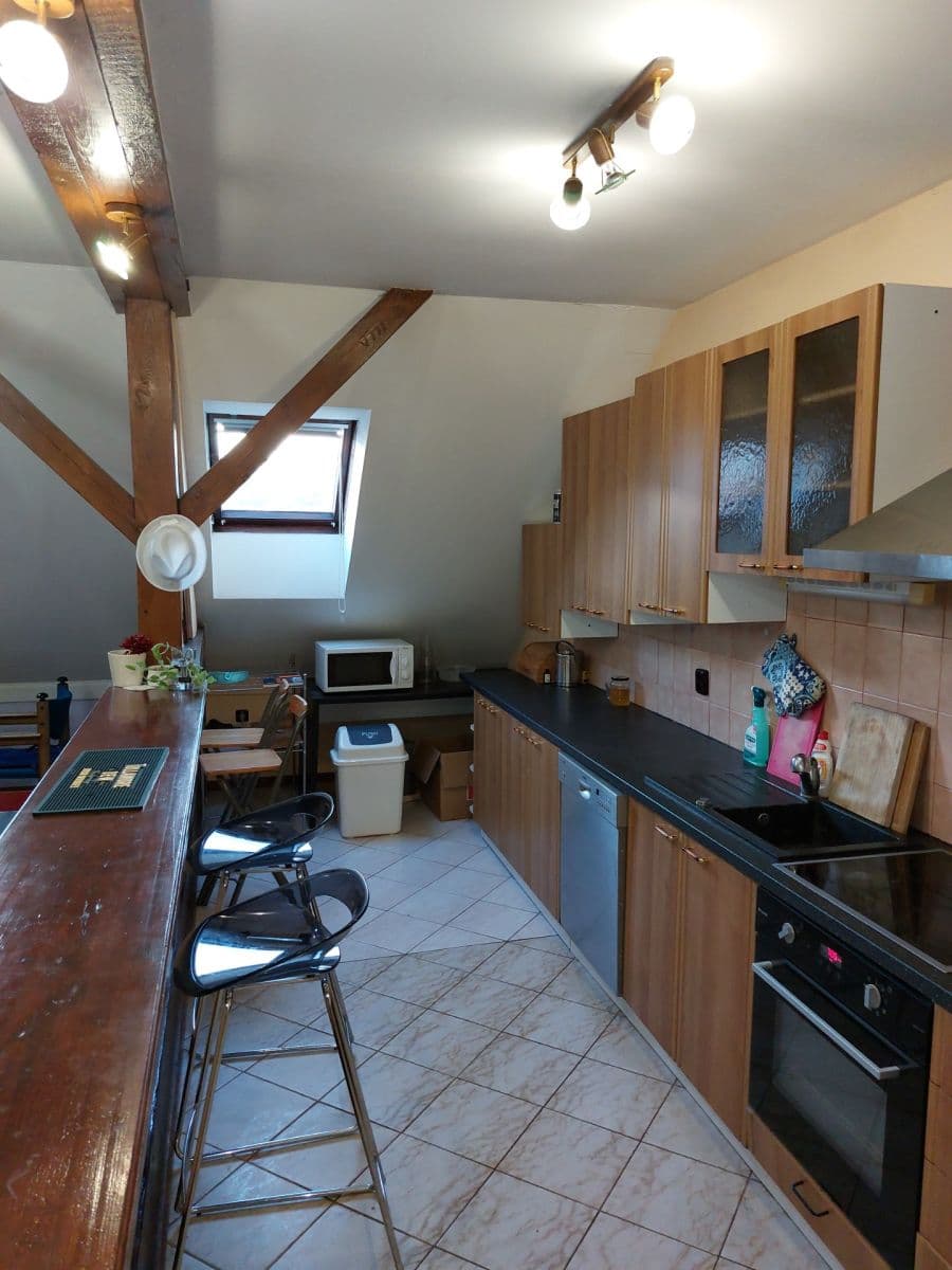 Prenájom bytu 4-izbový 145 m², Krátkého, Praha, Praha Prenájom bytu 4-izbový 145 m², Krátkého, Praha, Praha