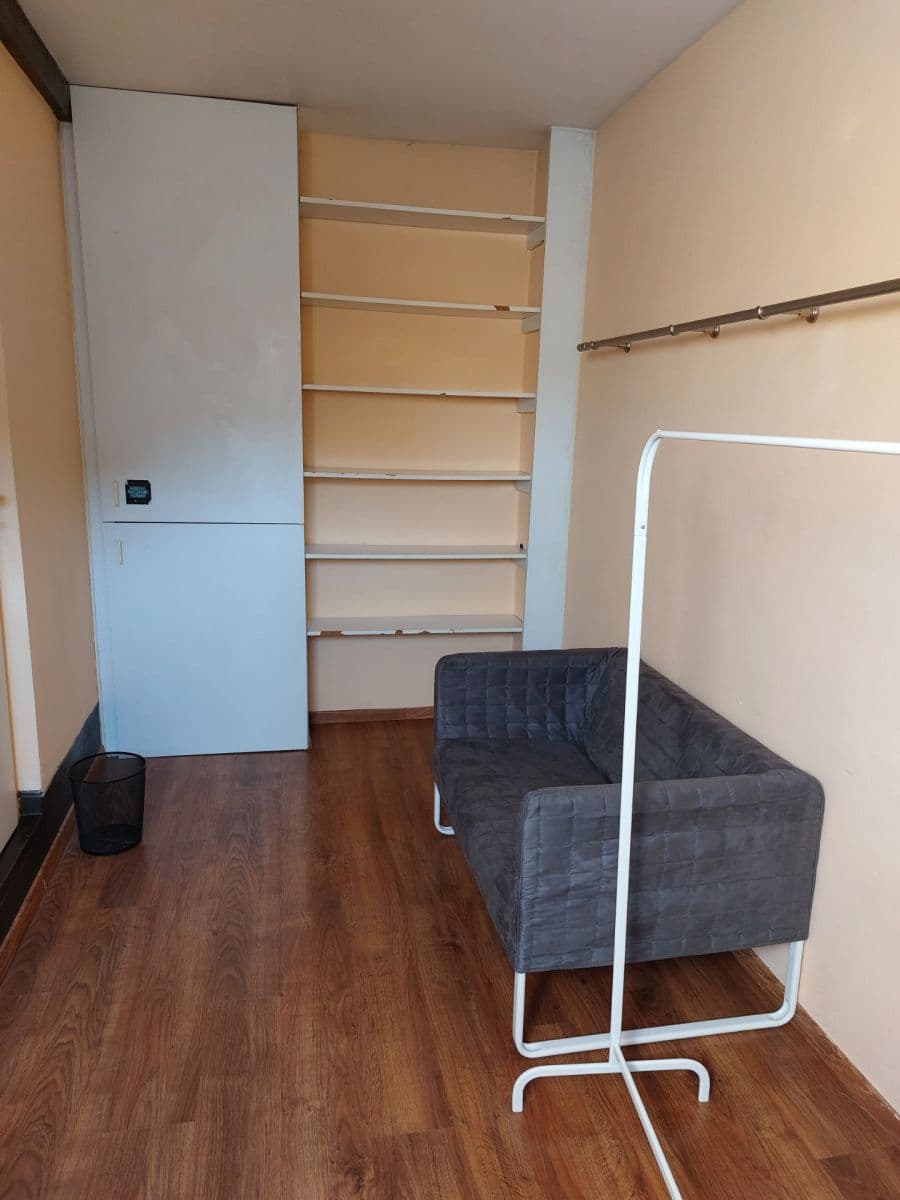 Prenájom bytu 4-izbový 145 m², Krátkého, Praha, Praha Prenájom bytu 4-izbový 145 m², Krátkého, Praha, Praha