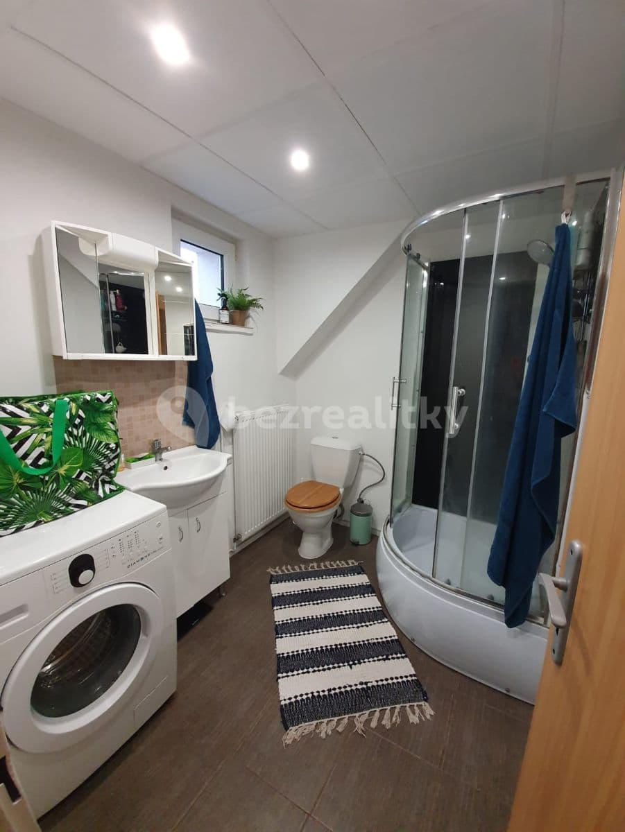 Prenájom bytu 2-izbový 65 m², Vysokoškolská, Praha, Praha Prenájom bytu 2-izbový 65 m², Vysokoškolská, Praha, Praha