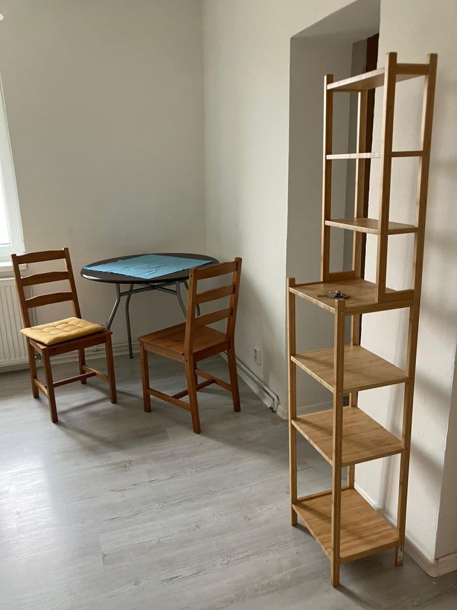 Prenájom bytu 2-izbový 65 m², Vysokoškolská, Praha, Praha Prenájom bytu 2-izbový 65 m², Vysokoškolská, Praha, Praha