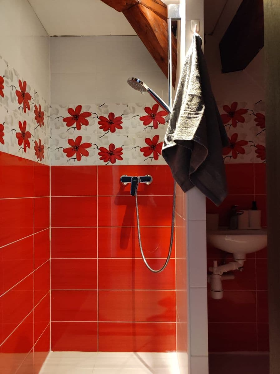 Prenájom bytu 1-izbový 70 m², Úzká, Nový Jáchymov, Středočeský kraj Prenájom bytu 1-izbový 70 m², Úzká, Nový Jáchymov, Středočeský kraj