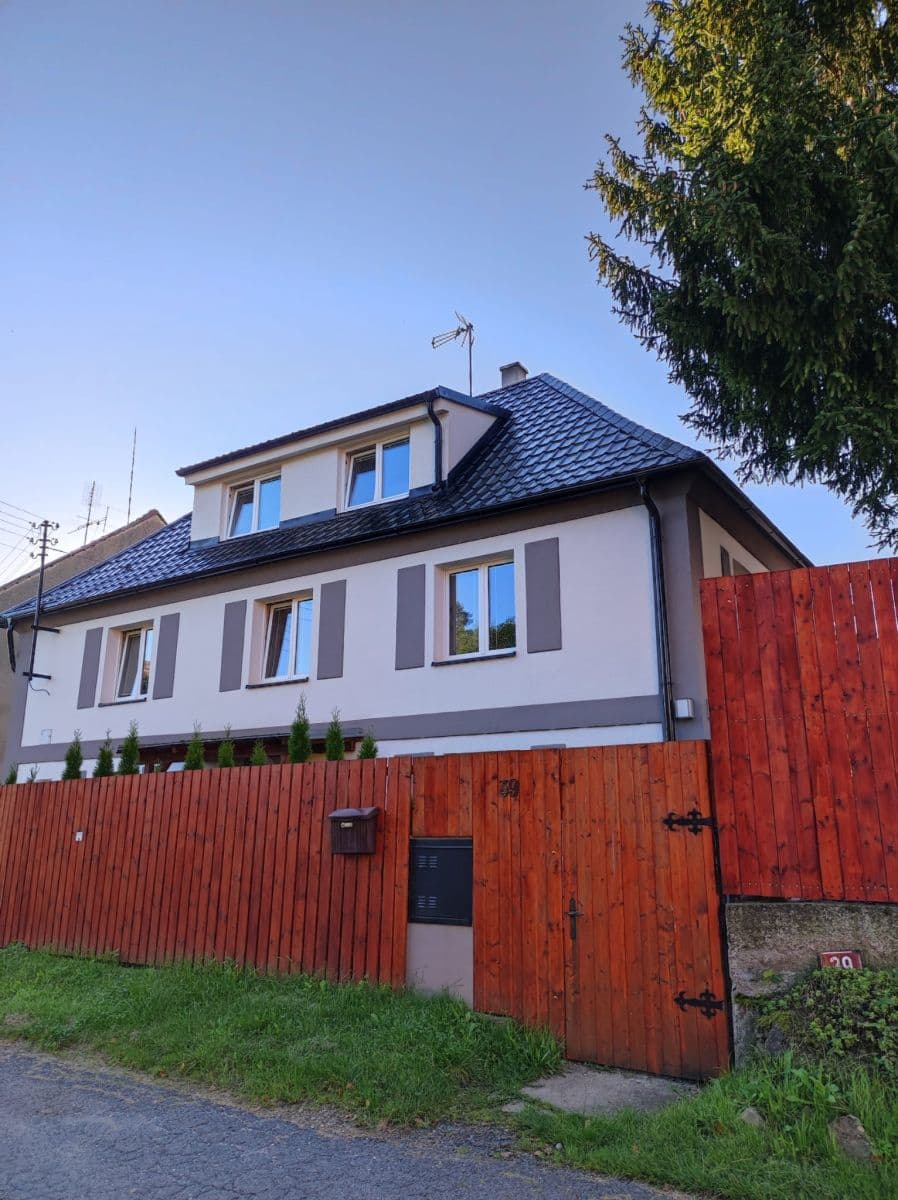 Prenájom bytu 1-izbový 70 m², Úzká, Nový Jáchymov, Středočeský kraj Prenájom bytu 1-izbový 70 m², Úzká, Nový Jáchymov, Středočeský kraj