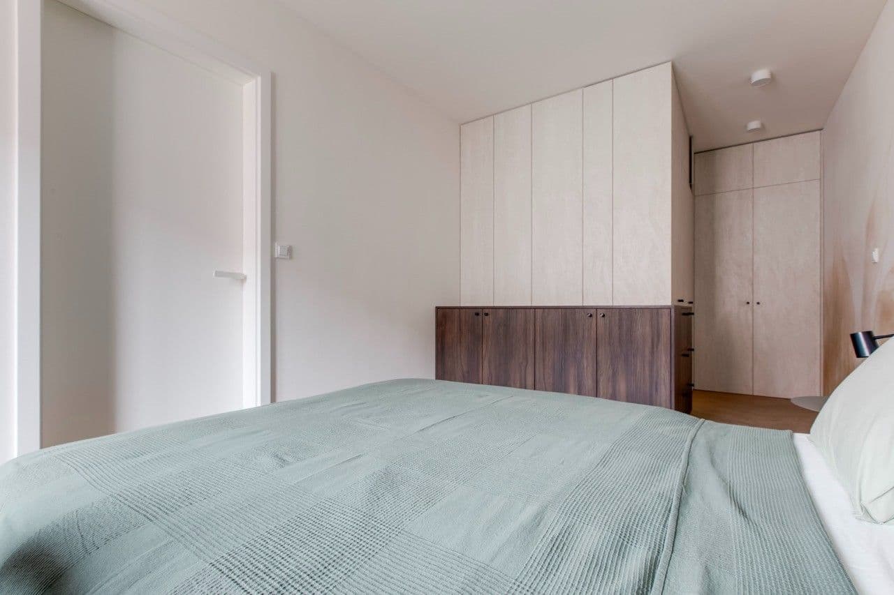 Prenájom bytu 2-izbový 43 m², Husitská, Praha, Praha Prenájom bytu 2-izbový 43 m², Husitská, Praha, Praha