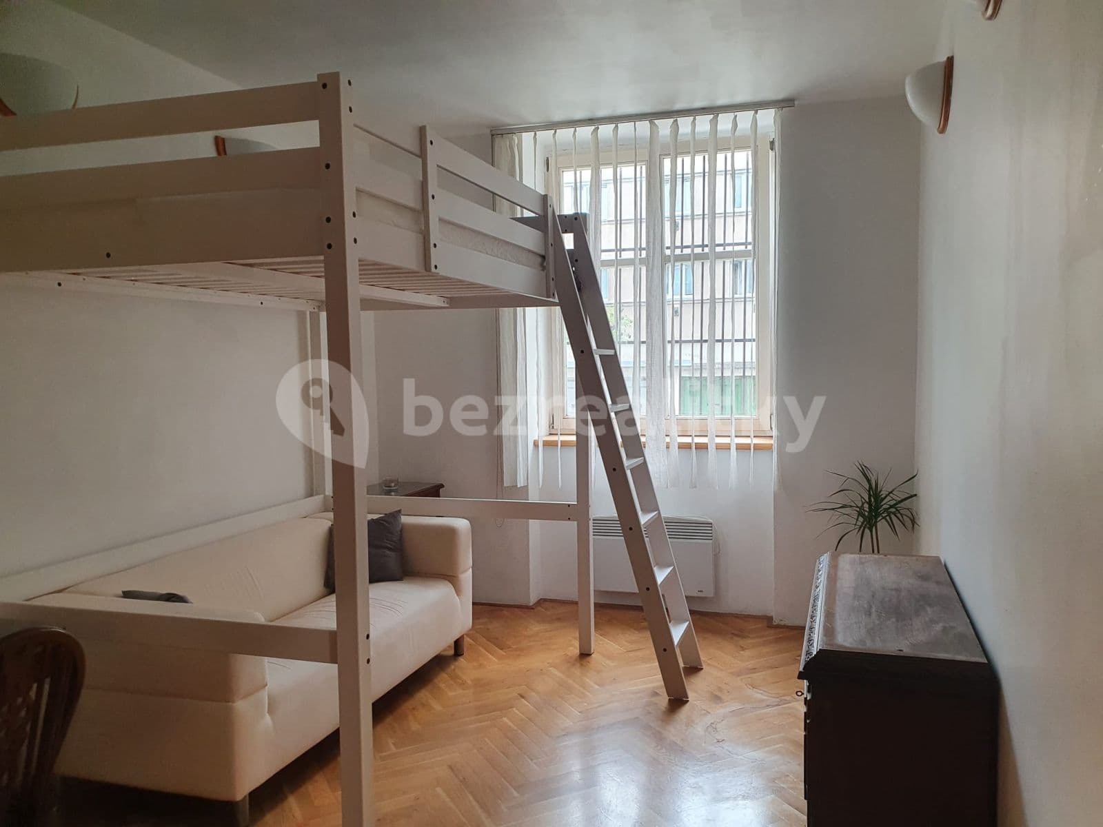 Prenájom bytu 1-izbový 26 m², Na Veselí, Praha, Praha Prenájom bytu 1-izbový 26 m², Na Veselí, Praha, Praha