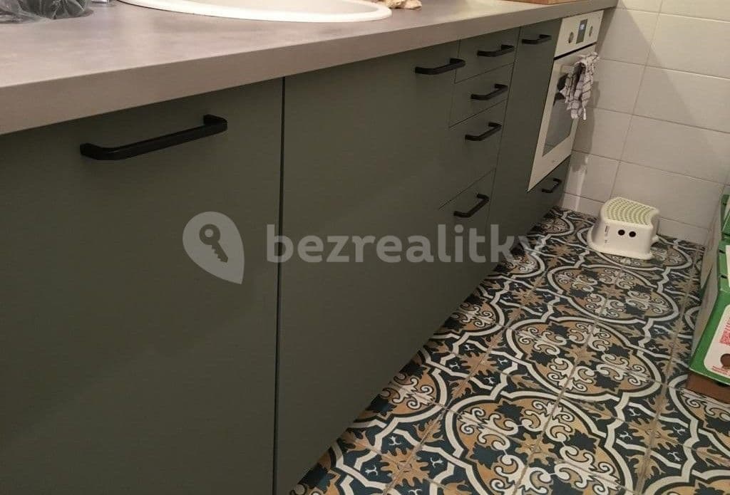 Prenájom bytu 1-izbový 36 m², Kotlaska, Praha, Praha Prenájom bytu 1-izbový 36 m², Kotlaska, Praha, Praha