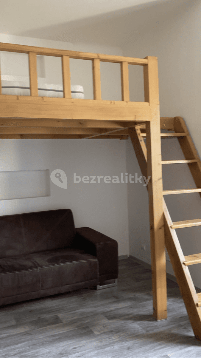 Prenájom bytu 1-izbový 36 m², Kotlaska, Praha, Praha Prenájom bytu 1-izbový 36 m², Kotlaska, Praha, Praha