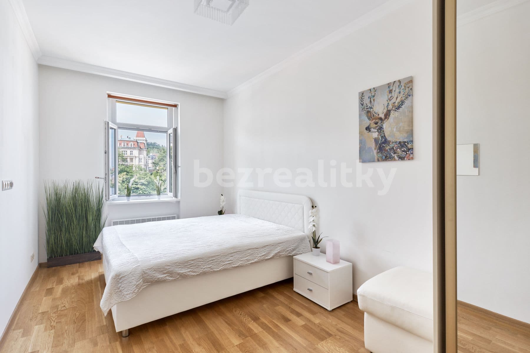 Prenájom bytu 3-izbový 71 m², Ondřejská, Karlovy Vary, Karlovarský kraj Prenájom bytu 3-izbový 71 m², Ondřejská, Karlovy Vary, Karlovarský kraj