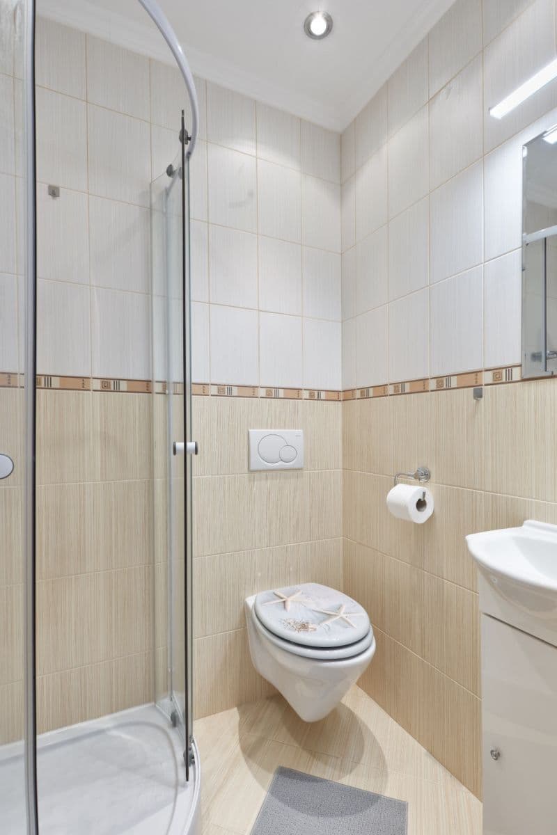 Prenájom bytu 1-izbový 31 m², Ondřejská, Karlovy Vary, Karlovarský kraj Prenájom bytu 1-izbový 31 m², Ondřejská, Karlovy Vary, Karlovarský kraj