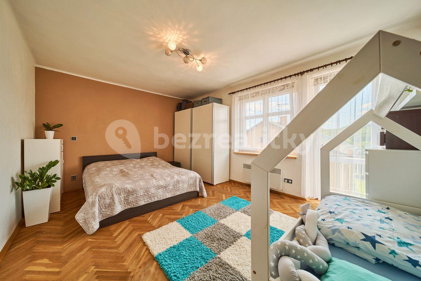 Predaj bytu 2-izbový 80 m², Chotěvice, Královéhradecký kraj