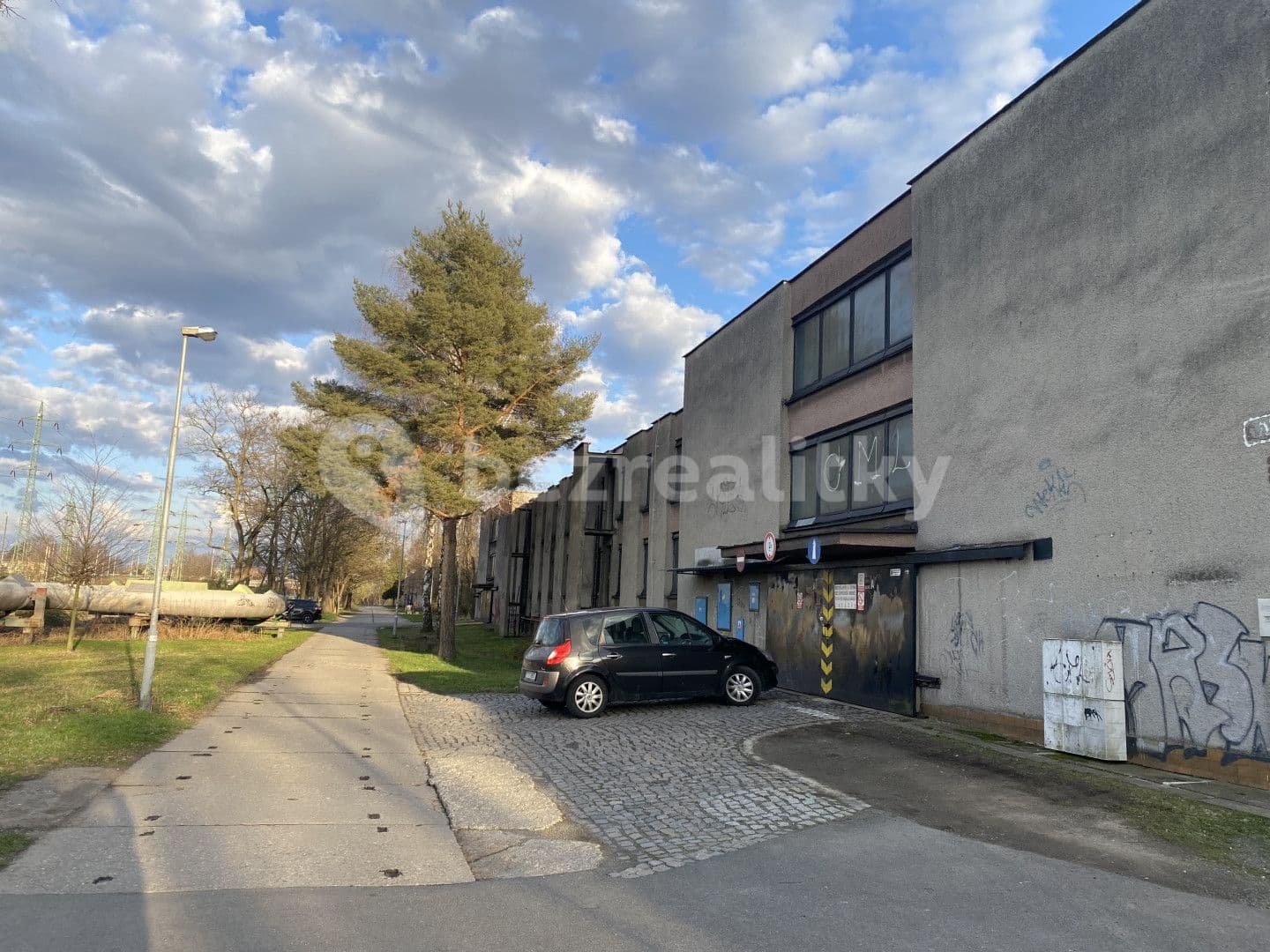 Predaj garáže 16 m², Ostrava, Moravskoslezský kraj