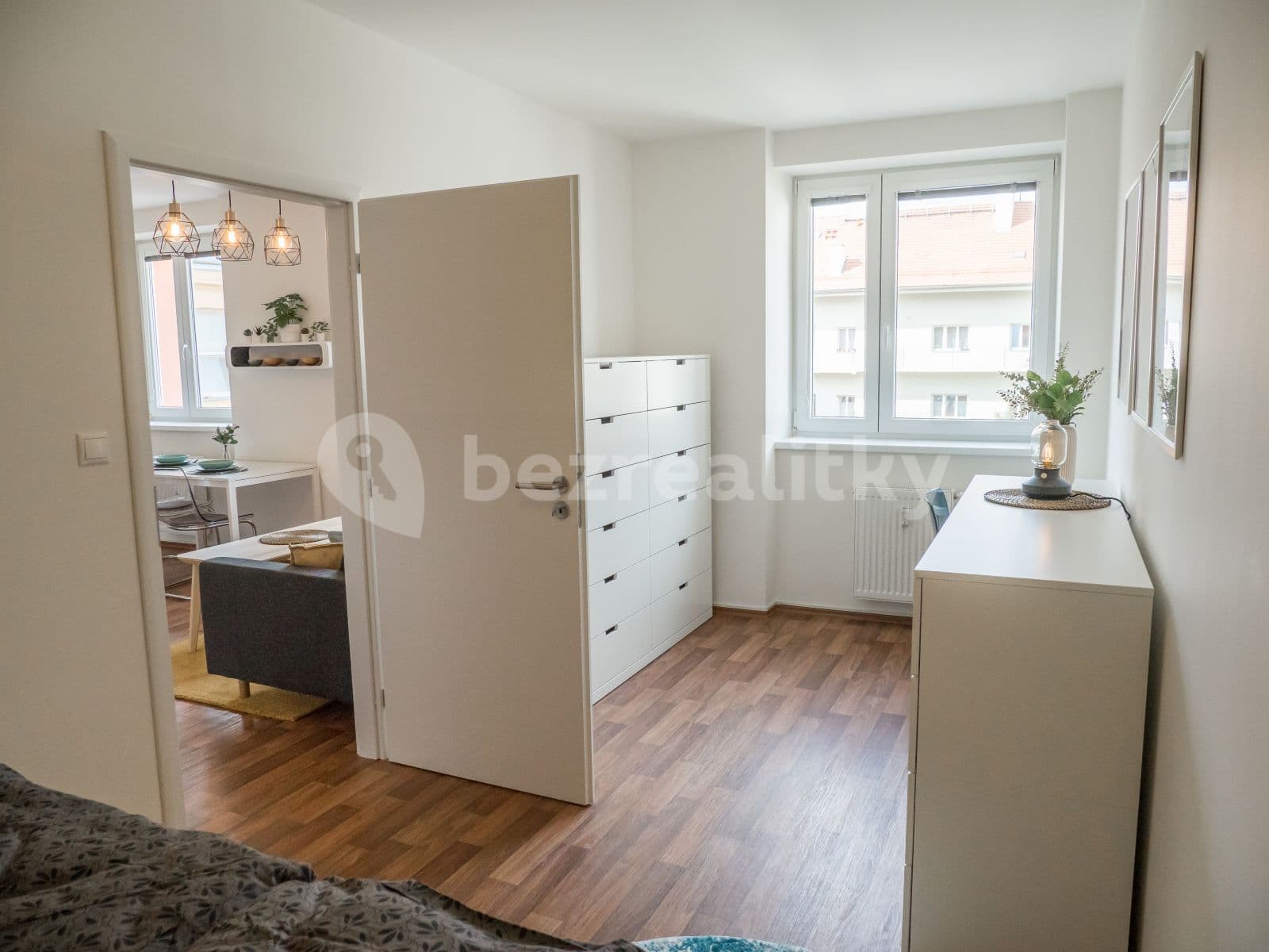 Prenájom bytu 2-izbový 43 m², Tkalcovská, Brno, Jihomoravský kraj Prenájom bytu 2-izbový 43 m², Tkalcovská, Brno, Jihomoravský kraj