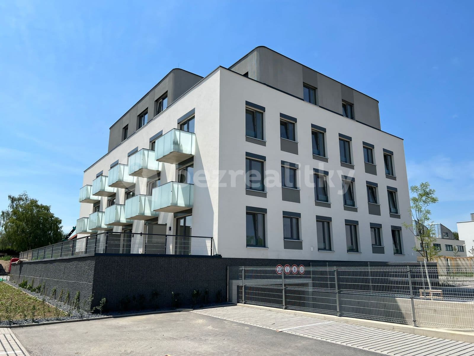 Prenájom bytu 2-izbový 47 m², U Spojů, Praha, Praha Prenájom bytu 2-izbový 47 m², U Spojů, Praha, Praha