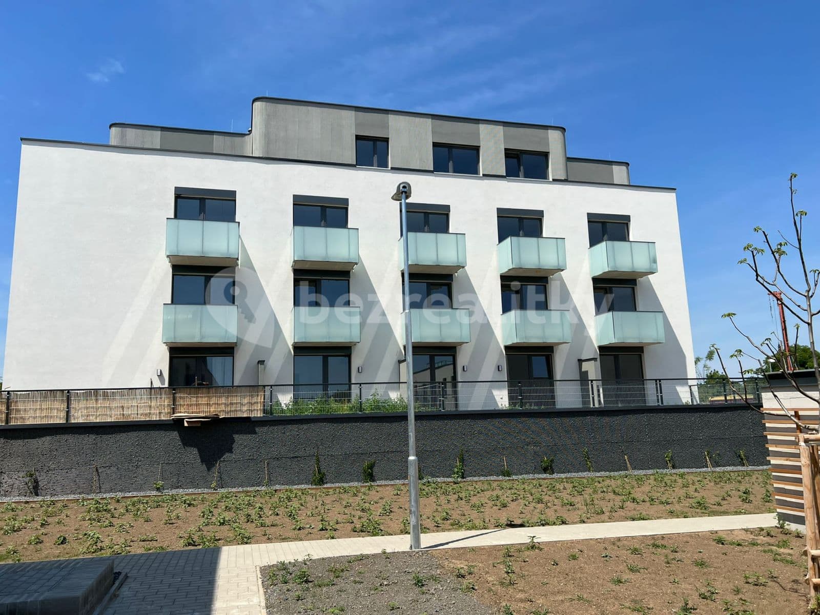 Prenájom bytu 2-izbový 47 m², U Spojů, Praha, Praha Prenájom bytu 2-izbový 47 m², U Spojů, Praha, Praha