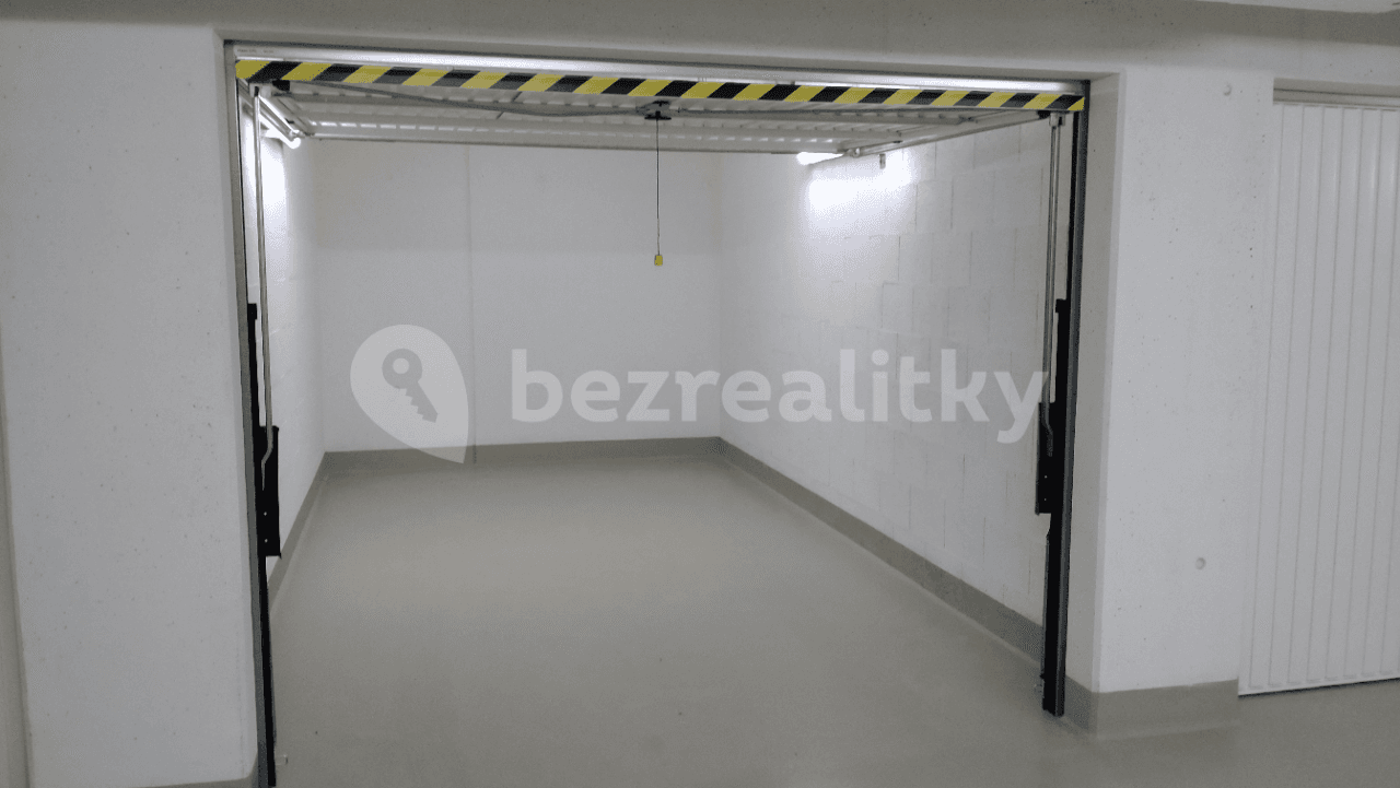 Prenájom bytu 2-izbový 51 m², K Metru, Praha, Praha Prenájom bytu 2-izbový 51 m², K Metru, Praha, Praha