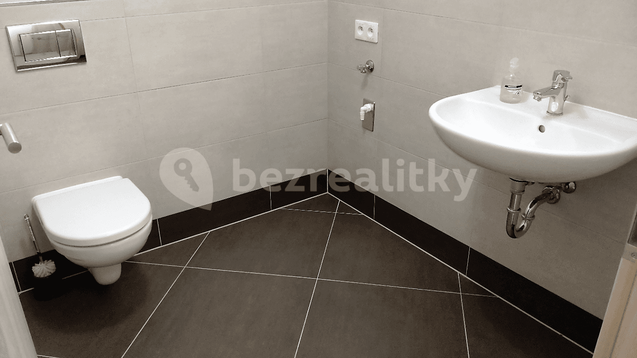 Prenájom bytu 2-izbový 51 m², K Metru, Praha, Praha Prenájom bytu 2-izbový 51 m², K Metru, Praha, Praha