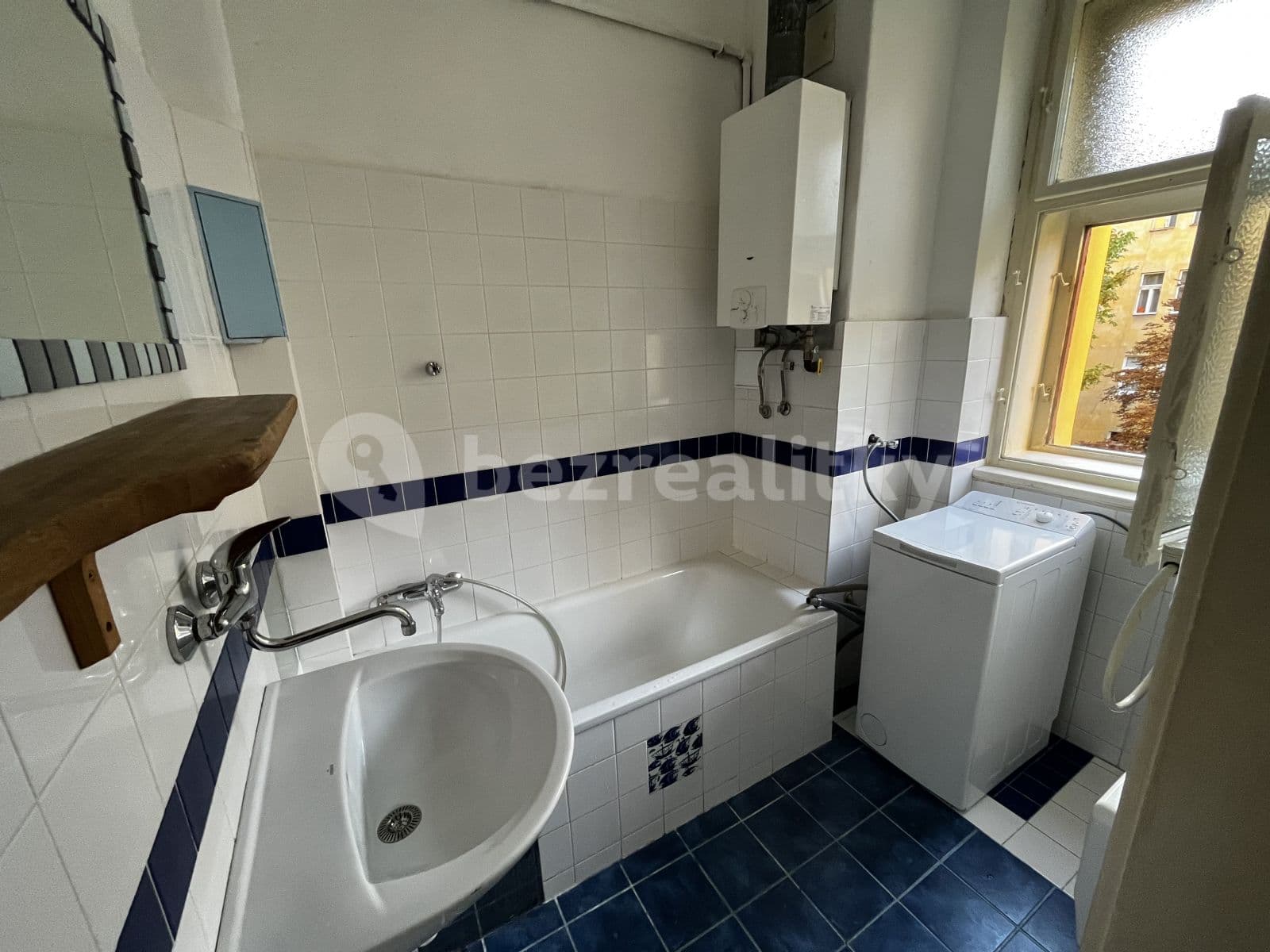 Prenájom bytu 2-izbový 58 m², Pod Sokolovnou, Praha, Praha Prenájom bytu 2-izbový 58 m², Pod Sokolovnou, Praha, Praha