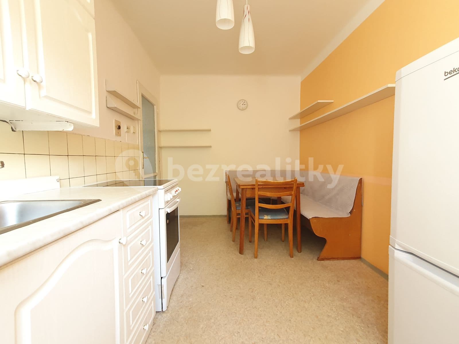 Prenájom bytu 4-izbový 125 m², Otínská, Praha, Praha Prenájom bytu 4-izbový 125 m², Otínská, Praha, Praha