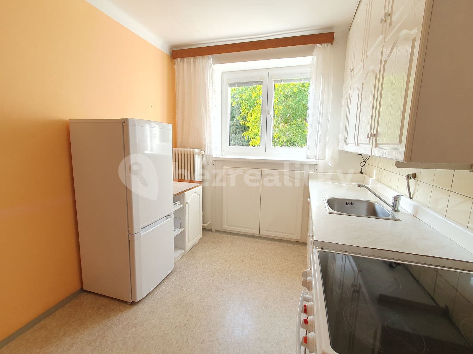 Prenájom bytu 4-izbový 125 m², Otínská, Praha, Praha Prenájom bytu 4-izbový 125 m², Otínská, Praha, Praha