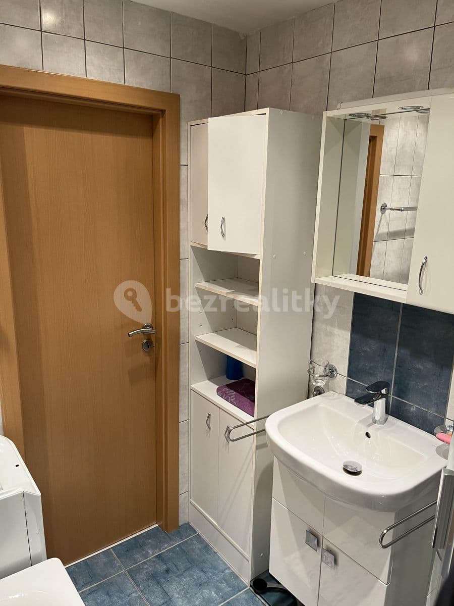 Prenájom bytu 3-izbový 73 m², Pod Altánem, Praha, Praha Prenájom bytu 3-izbový 73 m², Pod Altánem, Praha, Praha
