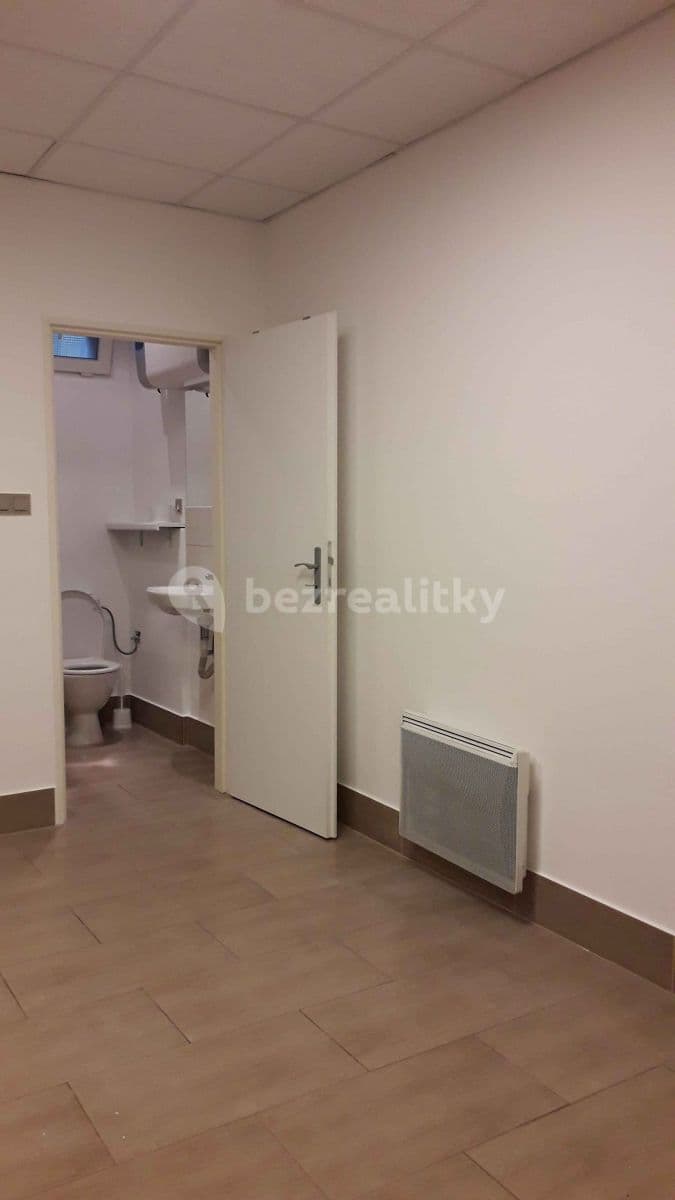 Prenájom bytu Garsoniéra 20 m², Buzulucká, Praha, Praha Prenájom bytu Garsoniéra 20 m², Buzulucká, Praha, Praha