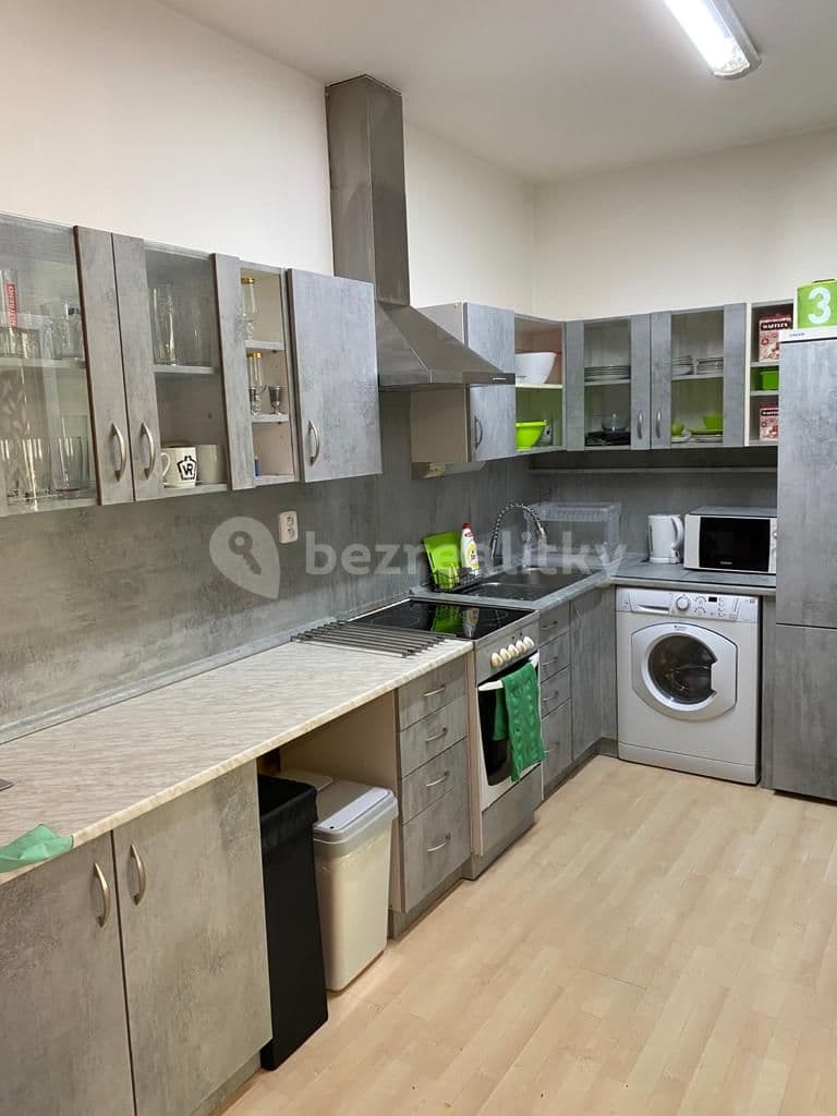 Prenájom bytu 3-izbový 80 m², Koterovská, Plzeň, Plzeňský kraj Prenájom bytu 3-izbový 80 m², Koterovská, Plzeň, Plzeňský kraj