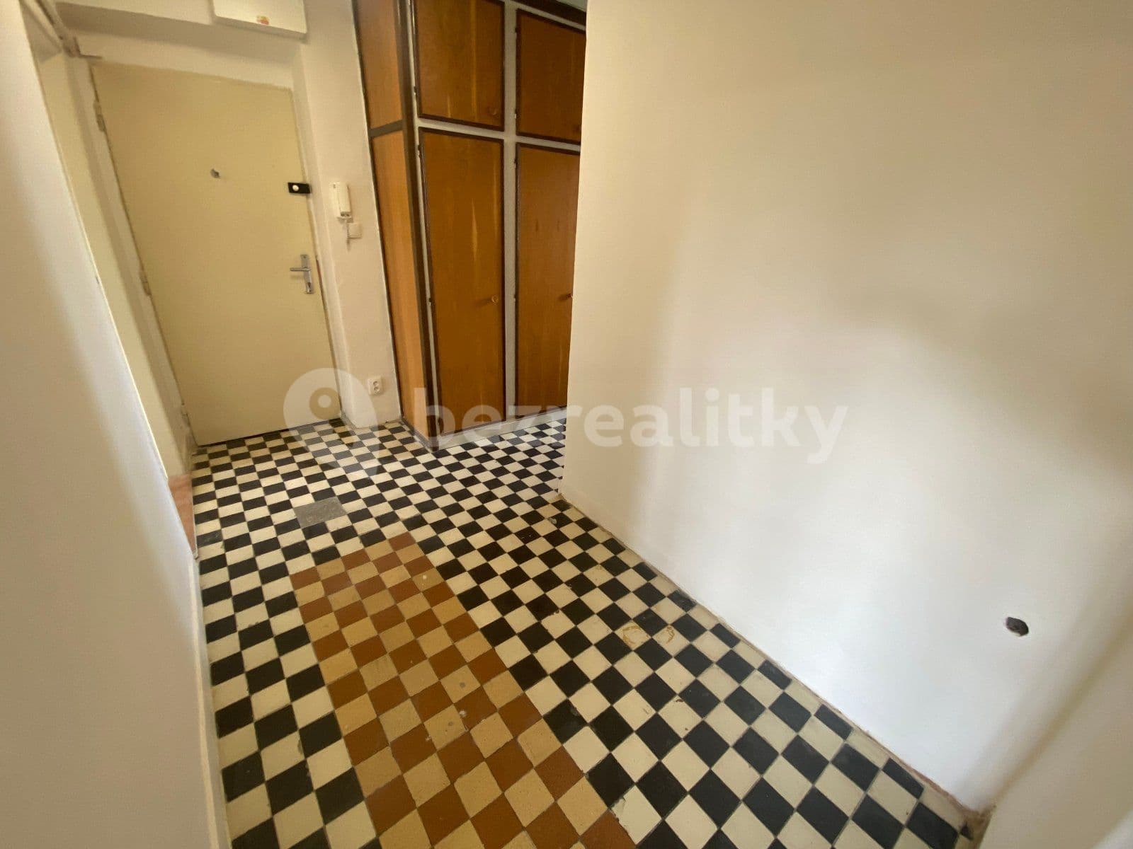 Prenájom bytu 3-izbový 69 m², Sapíkova, Karviná, Moravskoslezský kraj