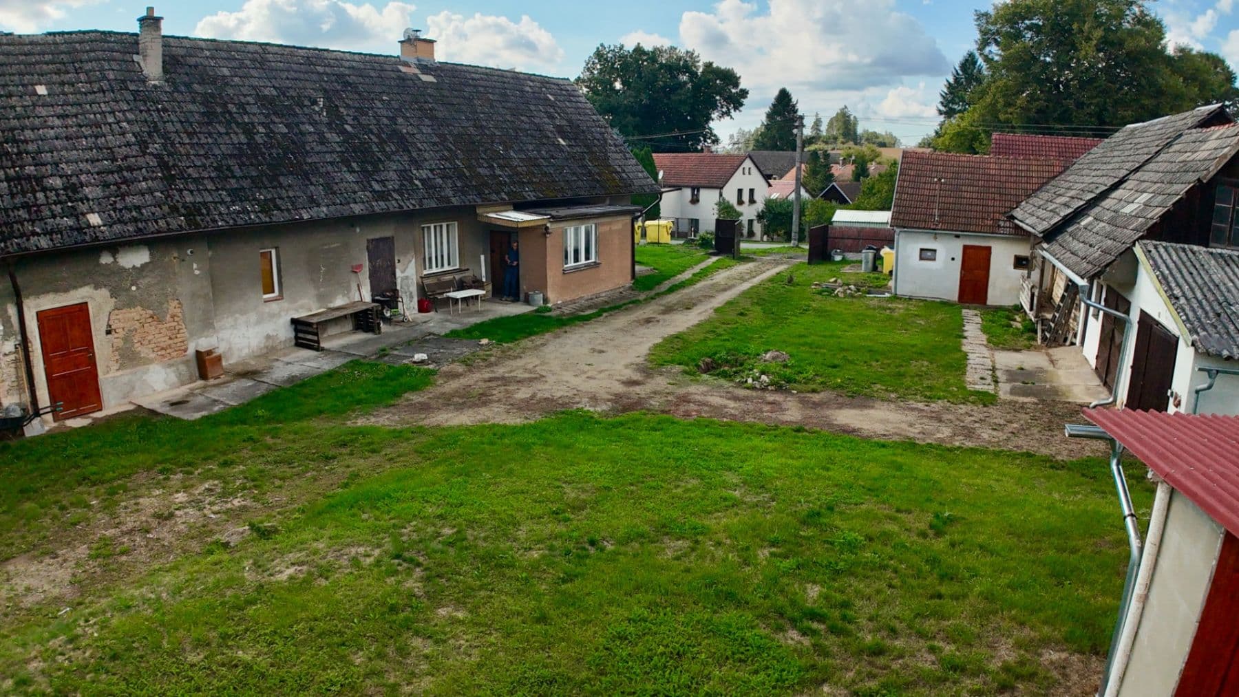 Prenájom domu 100 m², pozemek 1.400 m², Slověnice, Středočeský kraj Prenájom domu 100 m², pozemek 1.400 m², Slověnice, Středočeský kraj