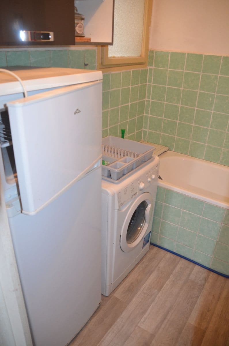 Prenájom bytu 1-izbový 35 m², Na Folimance, Praha, Praha Prenájom bytu 1-izbový 35 m², Na Folimance, Praha, Praha