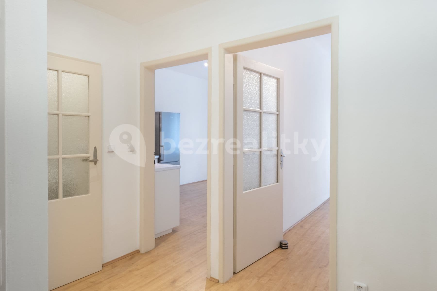 Prenájom bytu 2-izbový 40 m², Nad Jezerkou, Praha, Praha Prenájom bytu 2-izbový 40 m², Nad Jezerkou, Praha, Praha