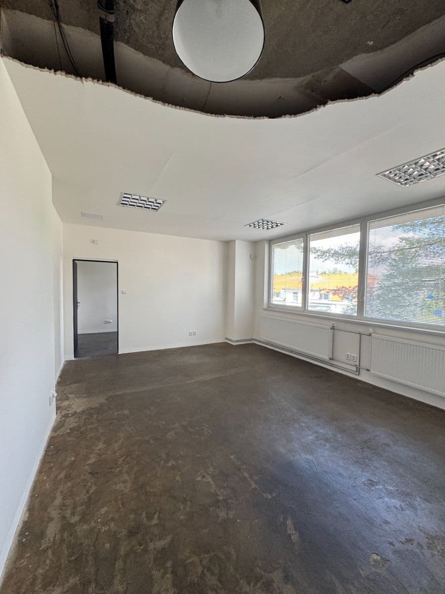 Prenájom kancelárie 55 m², Na Harfě, Praha, Praha Prenájom kancelárie 55 m², Na Harfě, Praha, Praha