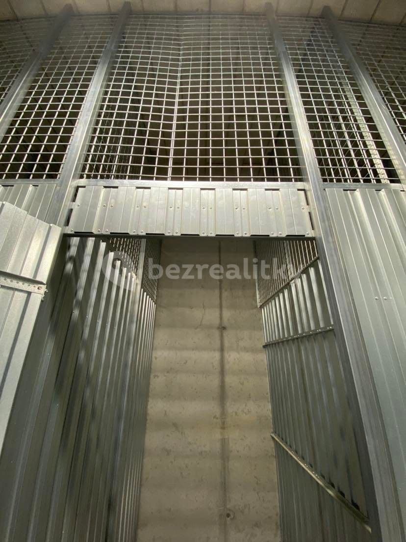 Prenájom bytu 2-izbový 42 m², Ružinov, Bratislavský kraj Prenájom bytu 2-izbový 42 m², Ružinov, Bratislavský kraj
