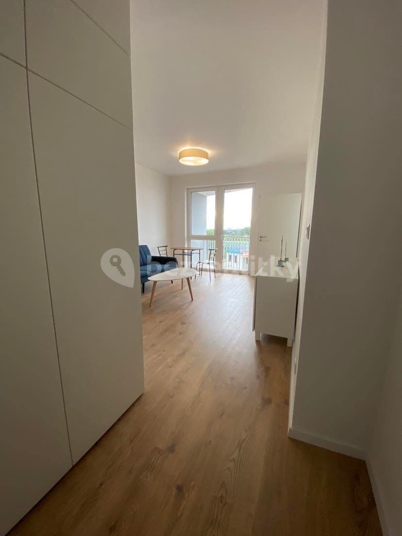Prenájom bytu 2-izbový 42 m², Ružinov, Bratislavský kraj Prenájom bytu 2-izbový 42 m², Ružinov, Bratislavský kraj