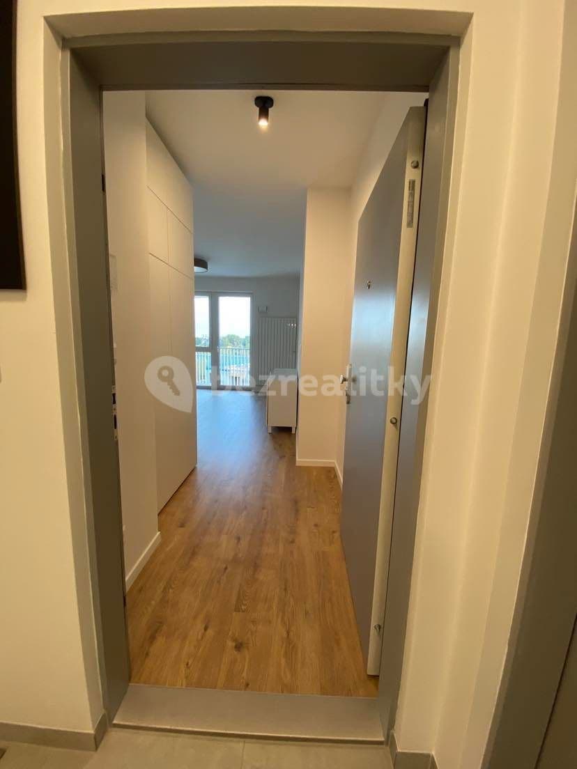 Prenájom bytu 2-izbový 42 m², Ružinov, Bratislavský kraj Prenájom bytu 2-izbový 42 m², Ružinov, Bratislavský kraj