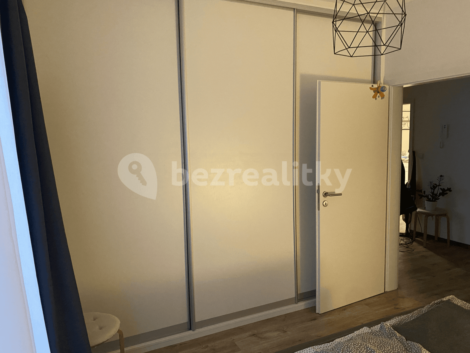 Prenájom bytu 3-izbový 85 m², Štefánikova, Kralupy nad Vltavou, Středočeský kraj Prenájom bytu 3-izbový 85 m², Štefánikova, Kralupy nad Vltavou, Středočeský kraj