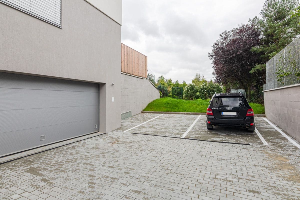 Prenájom bytu 1-izbový 27 m², Formanská, Praha, Praha Prenájom bytu 1-izbový 27 m², Formanská, Praha, Praha